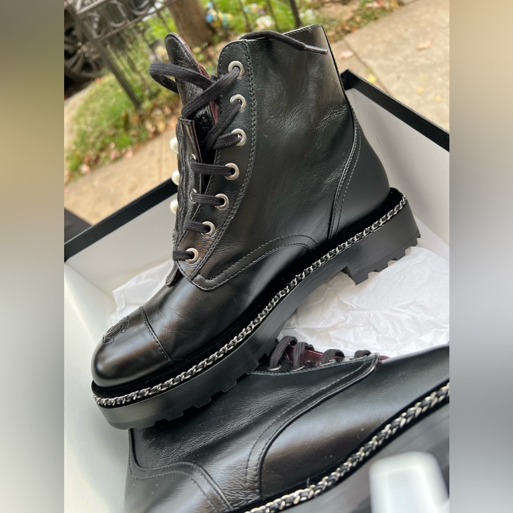 Chanel Shiny Calfskin Quilted Lace Up Combat Boots 38 Black